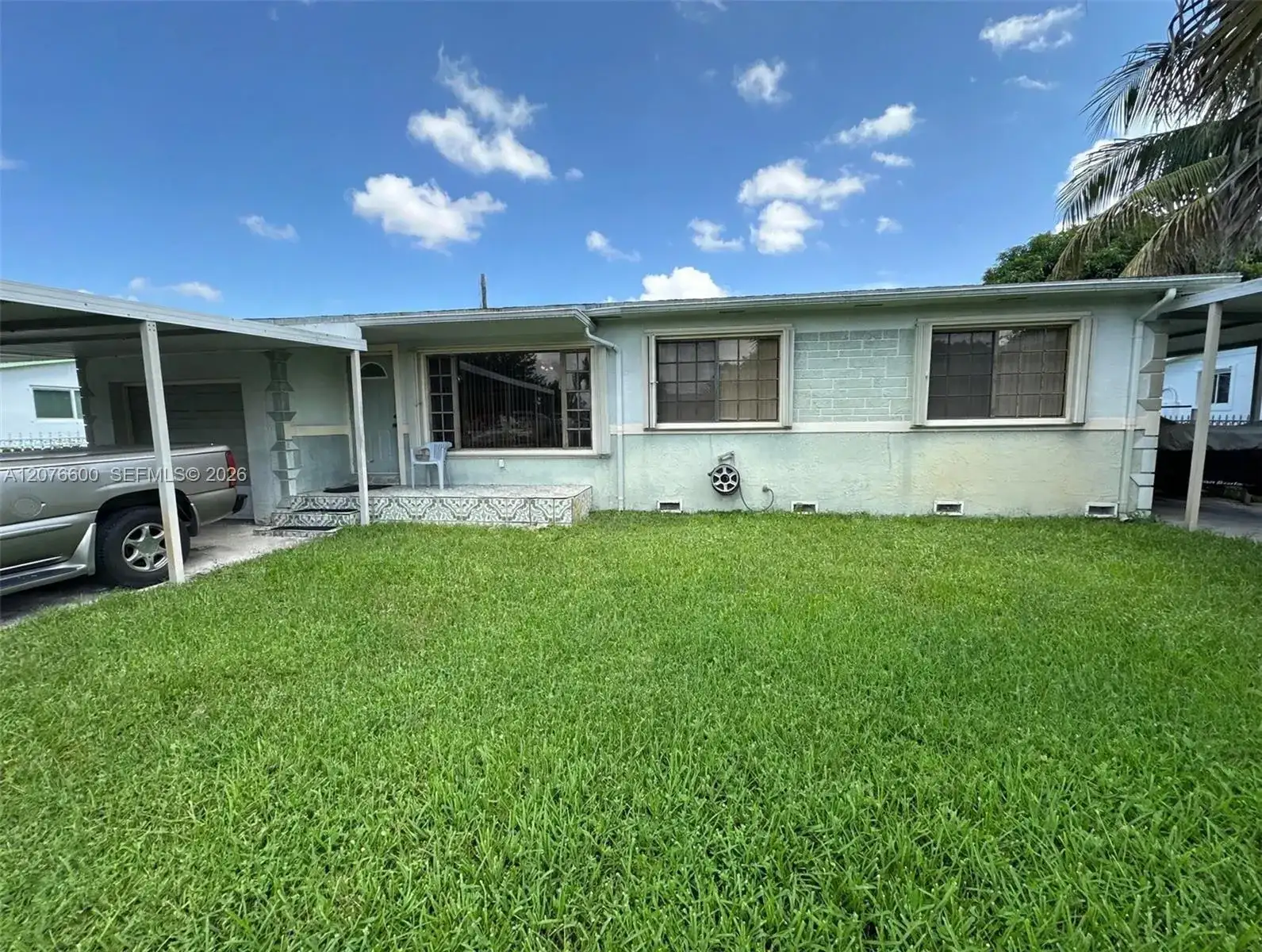 2961 NW 162nd St, Miami Gardens FL 33054 photo 2