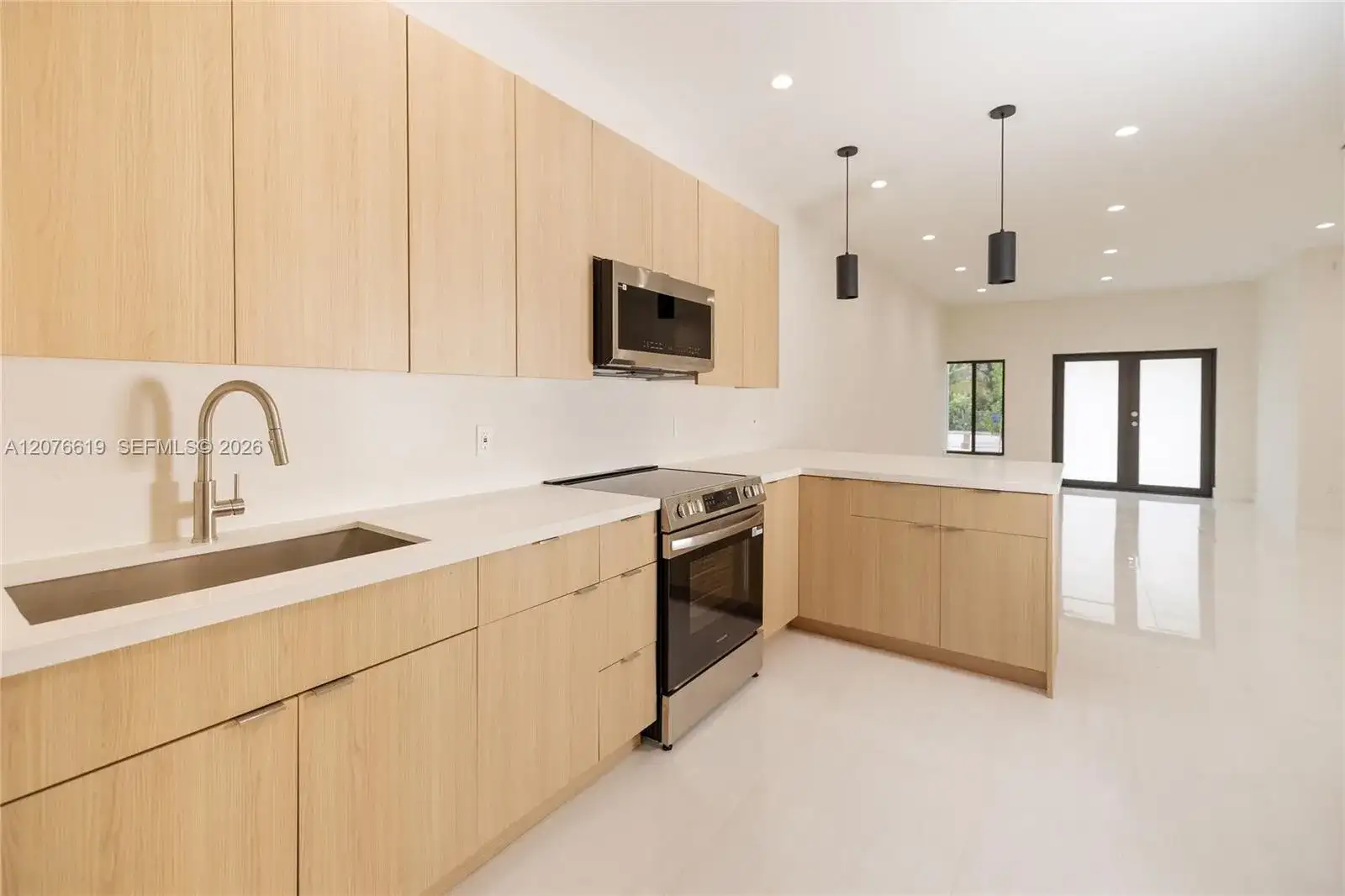 314 NW 82nd St, Miami FL 33150 photo 3