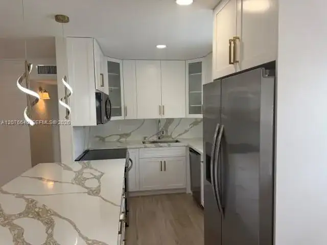 862 Flanders R # 862, Delray Beach FL 33484 photo 2