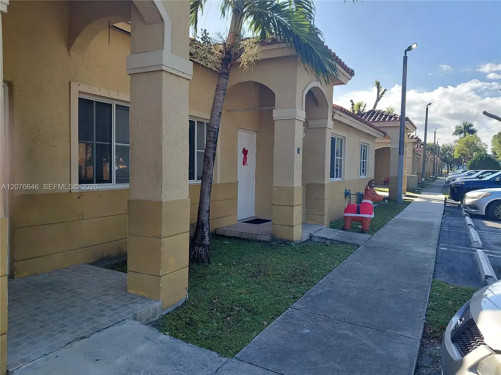 83 NE 13th Ave # 15, Homestead FL 33033 photo 2