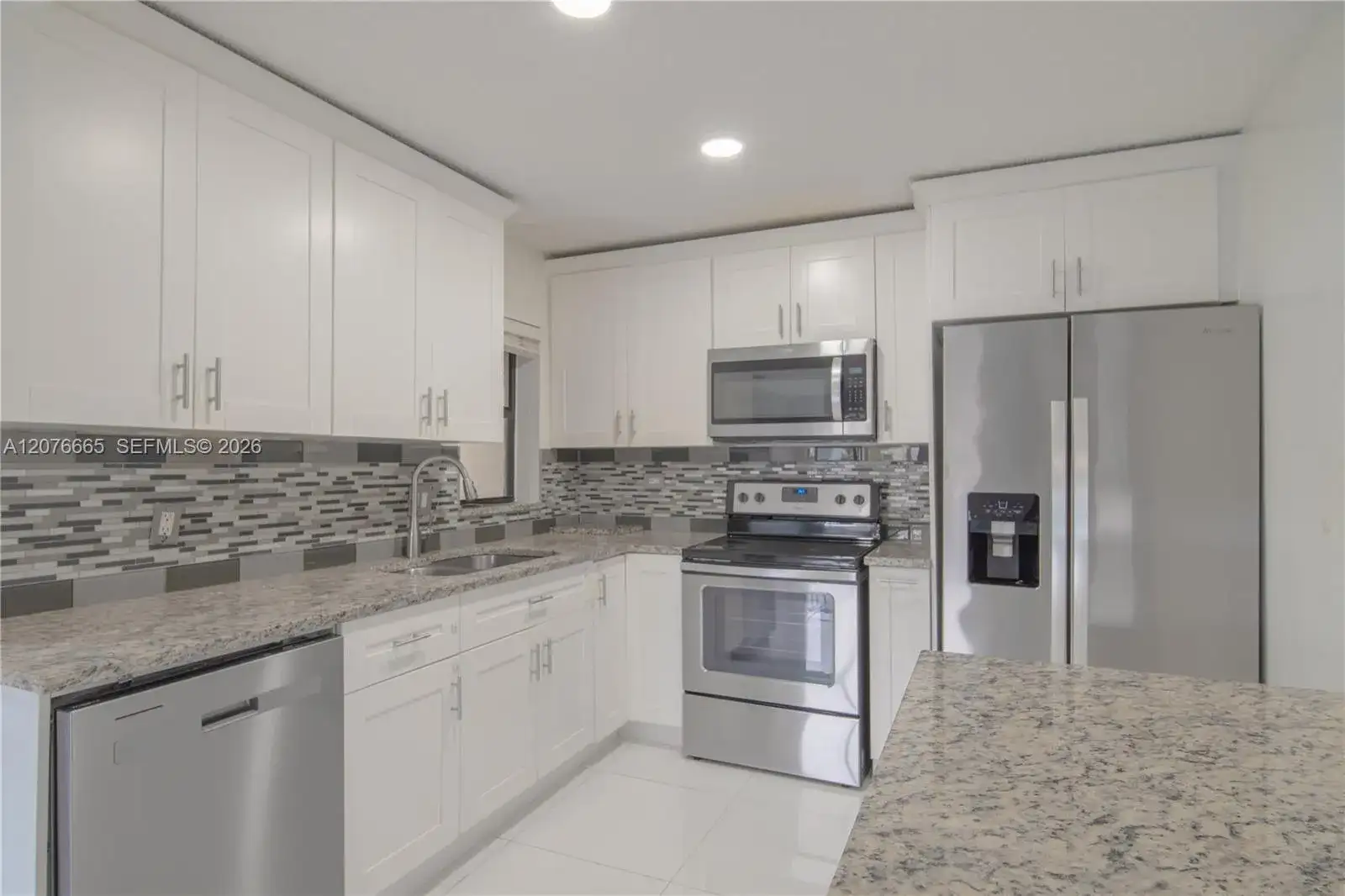 3745 Cocoplum Cir # 3561, Coconut Creek FL 33063 photo 4