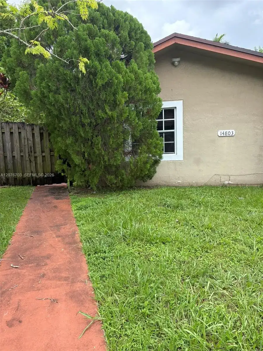 14801-03 NE 7th Ave, Miami FL 33161 photo 2