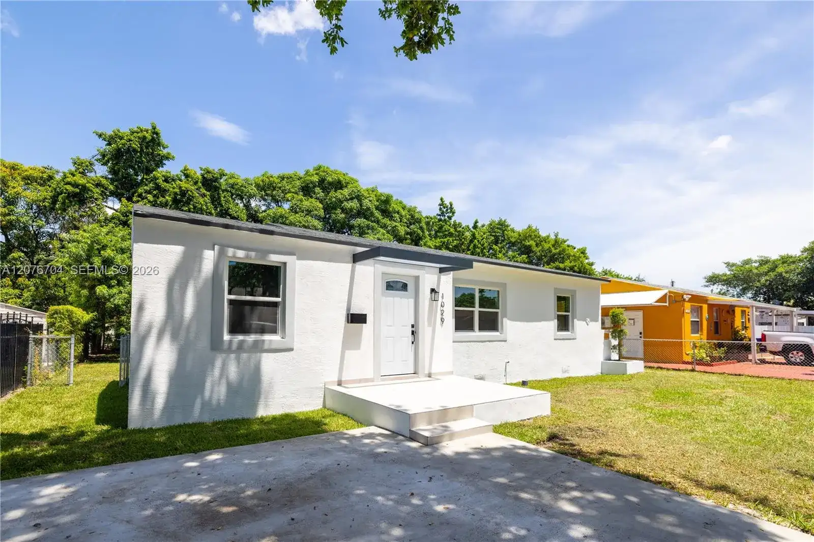 1029 NW 42nd St, Miami FL 33127 photo 3