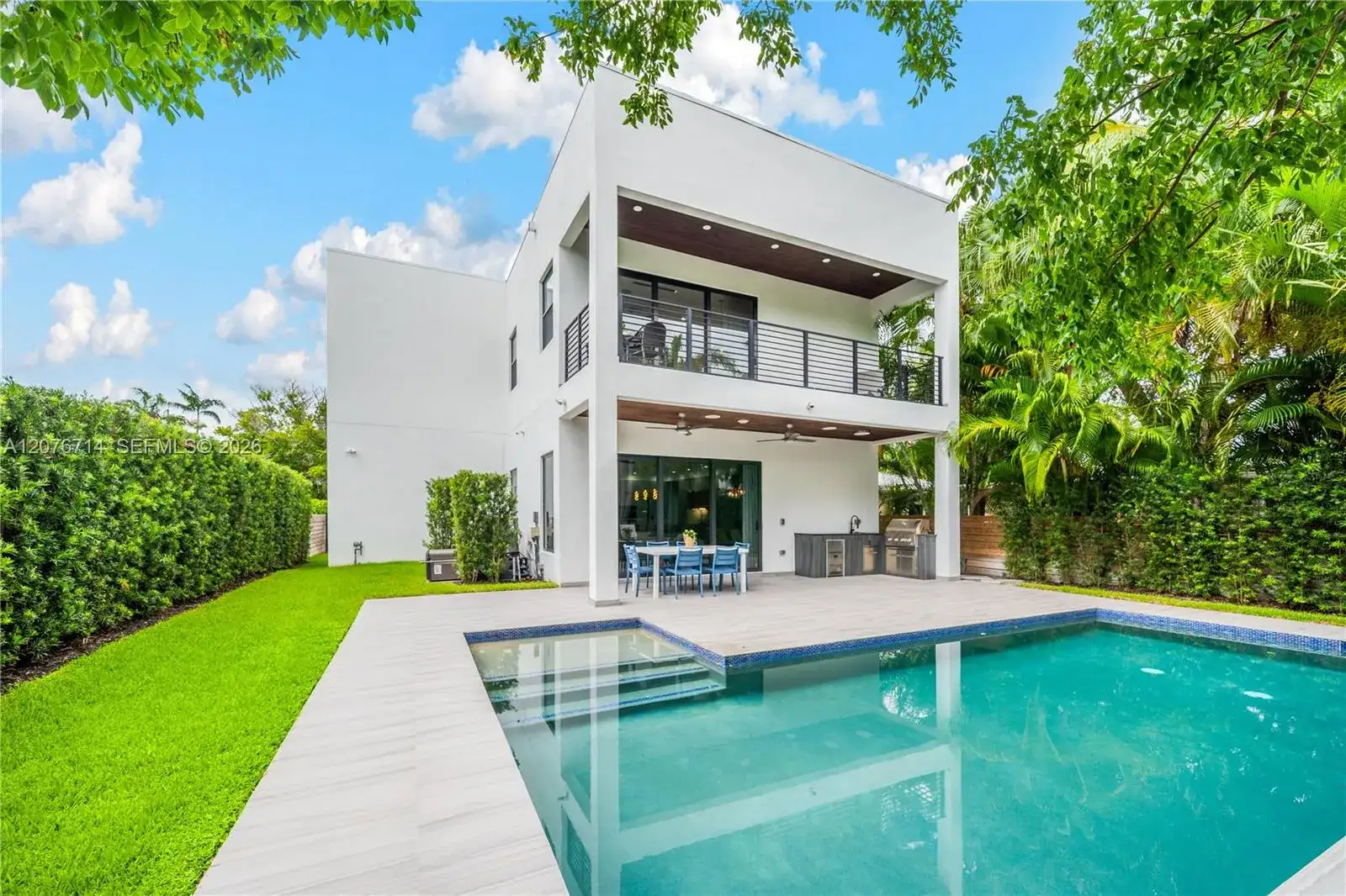1629 NE 4th Pl, Fort Lauderdale FL 33301 photo 3