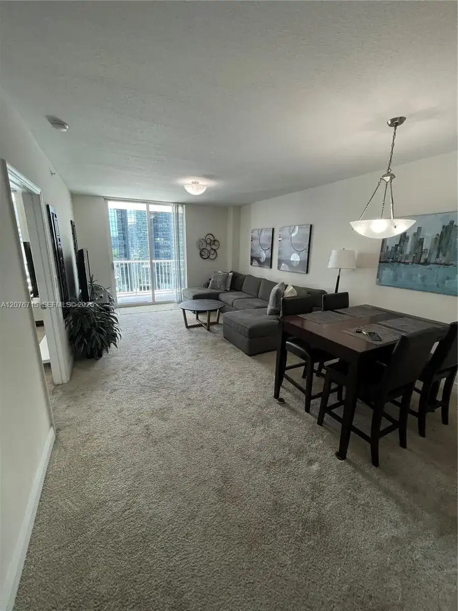 1250 S Miami Ave # 1410, Miami FL 33130 photo 3