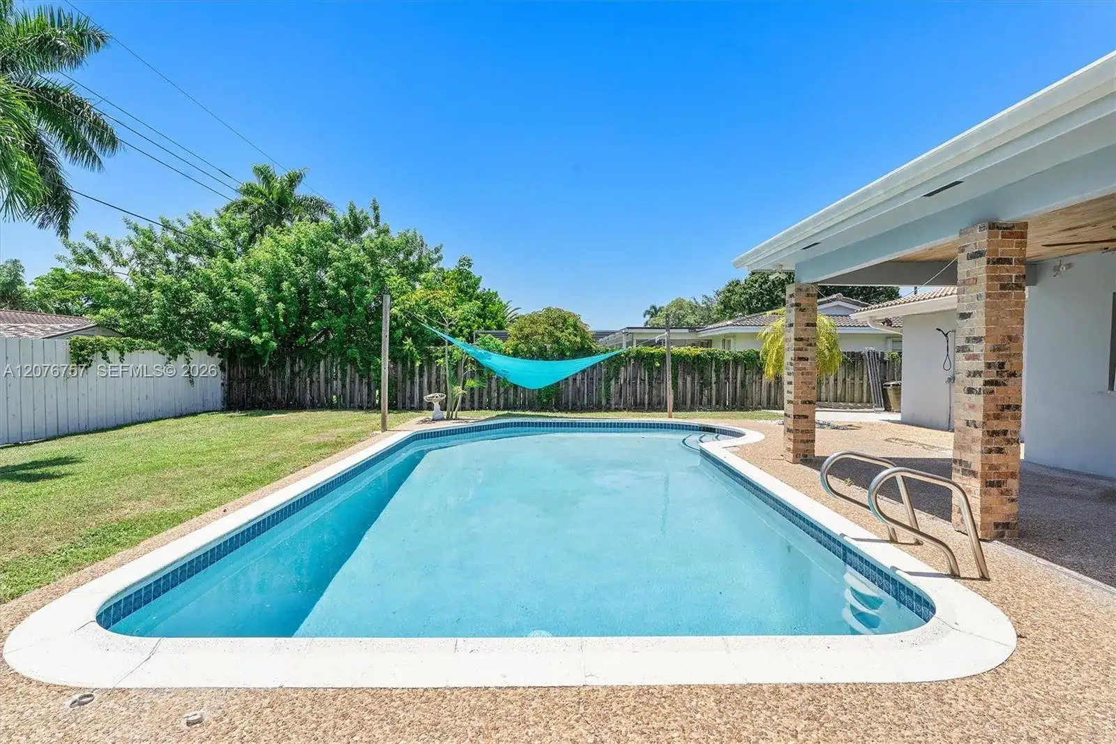 7220 NW 10th Pl, Plantation FL 33313 photo 5