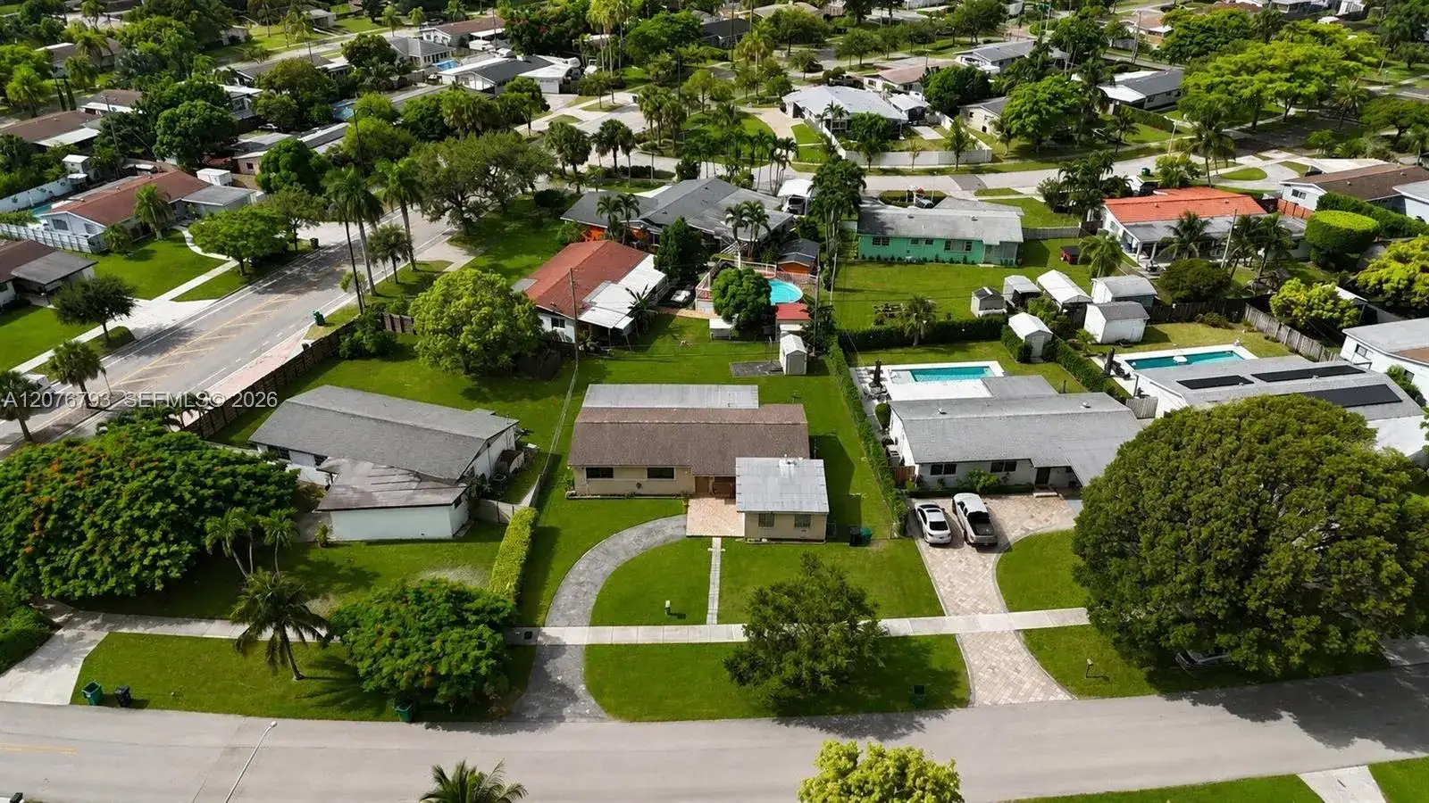 9500 Cutler Ridge Dr, Cutler Bay FL 33157 photo 5