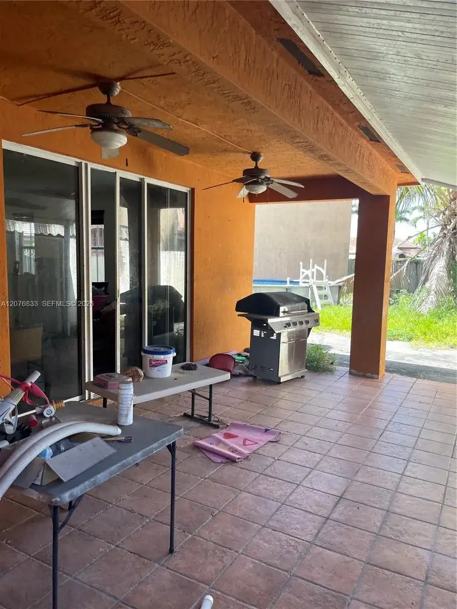 15523 SW 36th Ter, Miami FL 33185 photo 2