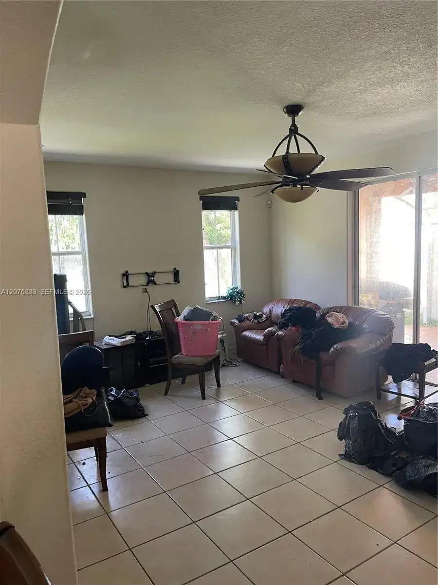 15523 SW 36th Ter, Miami FL 33185 photo 5