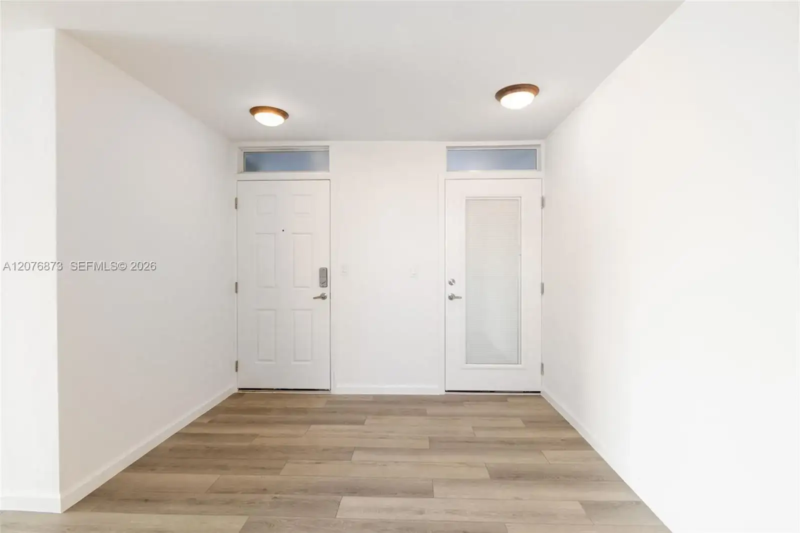 1045 10th St # 604, Miami Beach FL 33139 photo 3