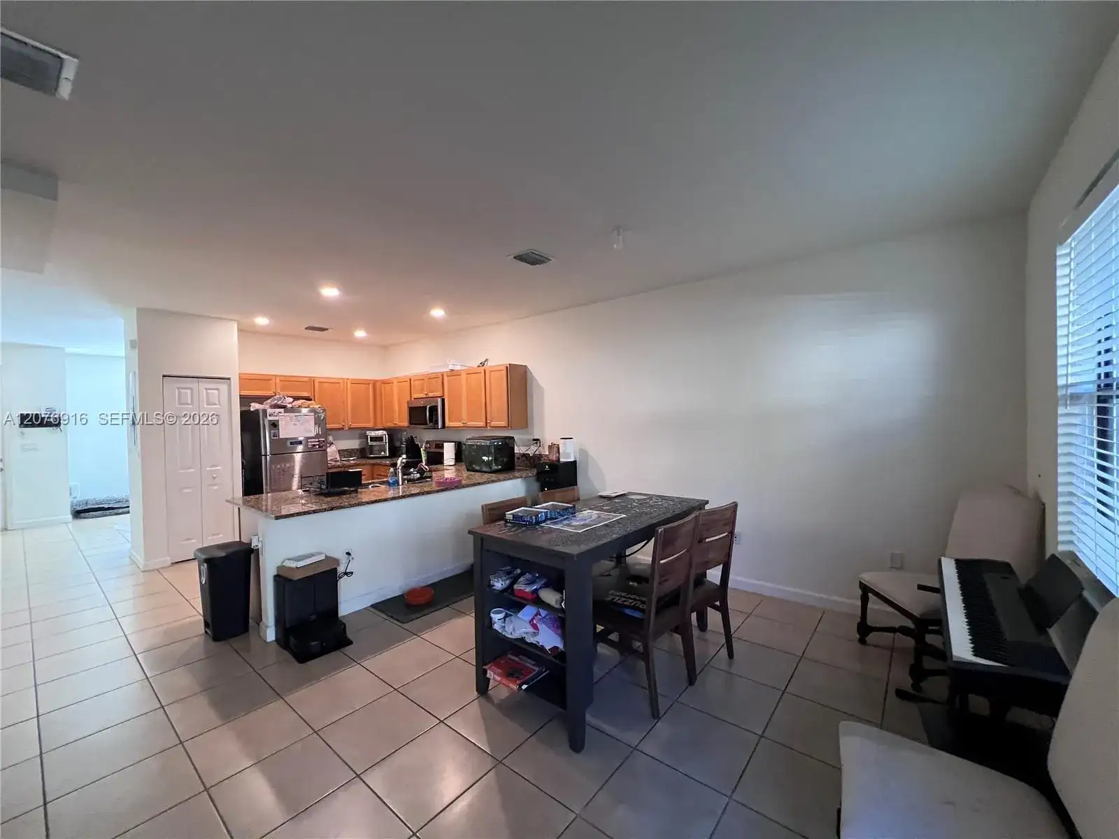 9335 W 33rd Ave, Hialeah FL 33018 photo 5