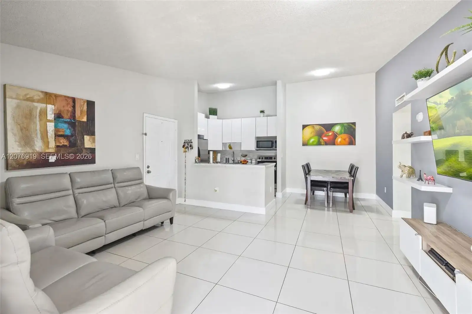 827 NE 199th St # 206, Miami FL 33179 photo 5