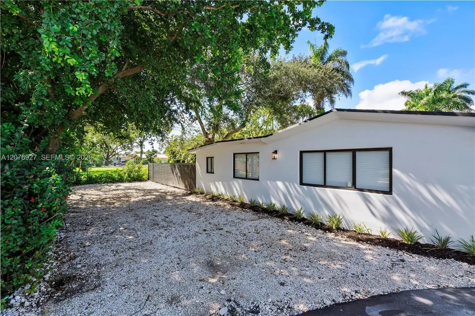 490 NE 141st # 490, North Miami FL 33161 photo 4