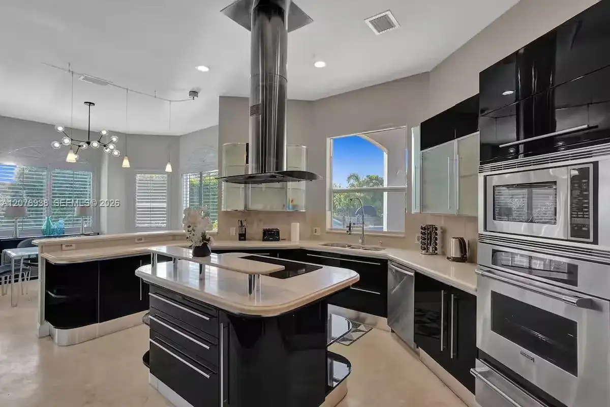 11203 NW 9th St, Plantation FL 33325 photo 5