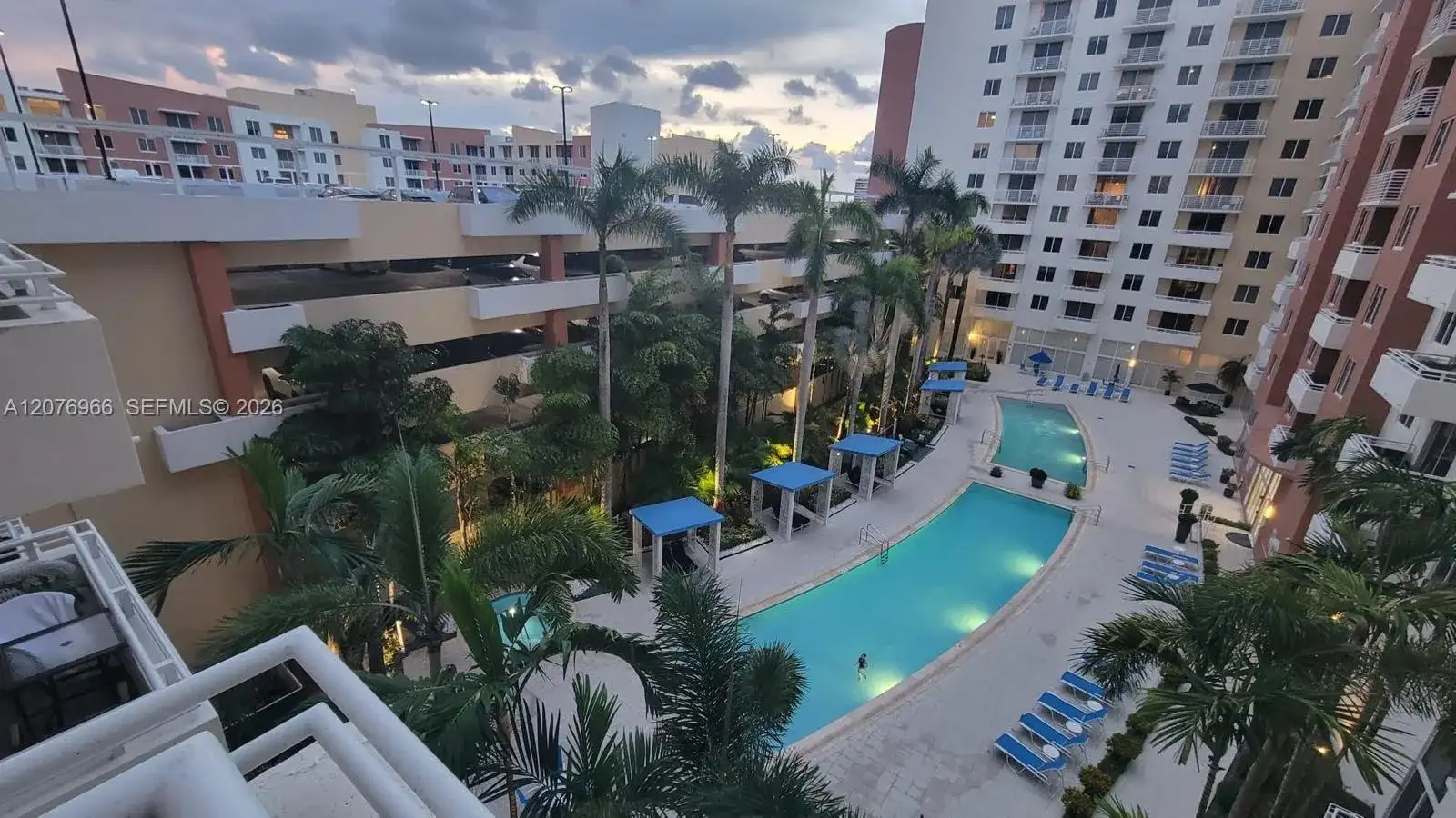 18800 NE 29th Ave # 521, Aventura FL 33180 photo 2