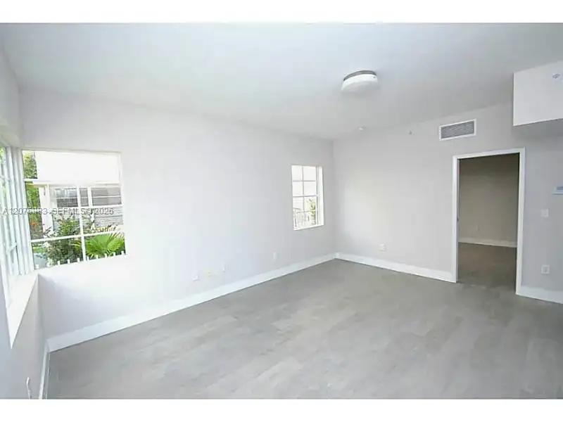 1321 PENNSYLVANIA AV # 1, Miami Beach FL 33139 photo 4