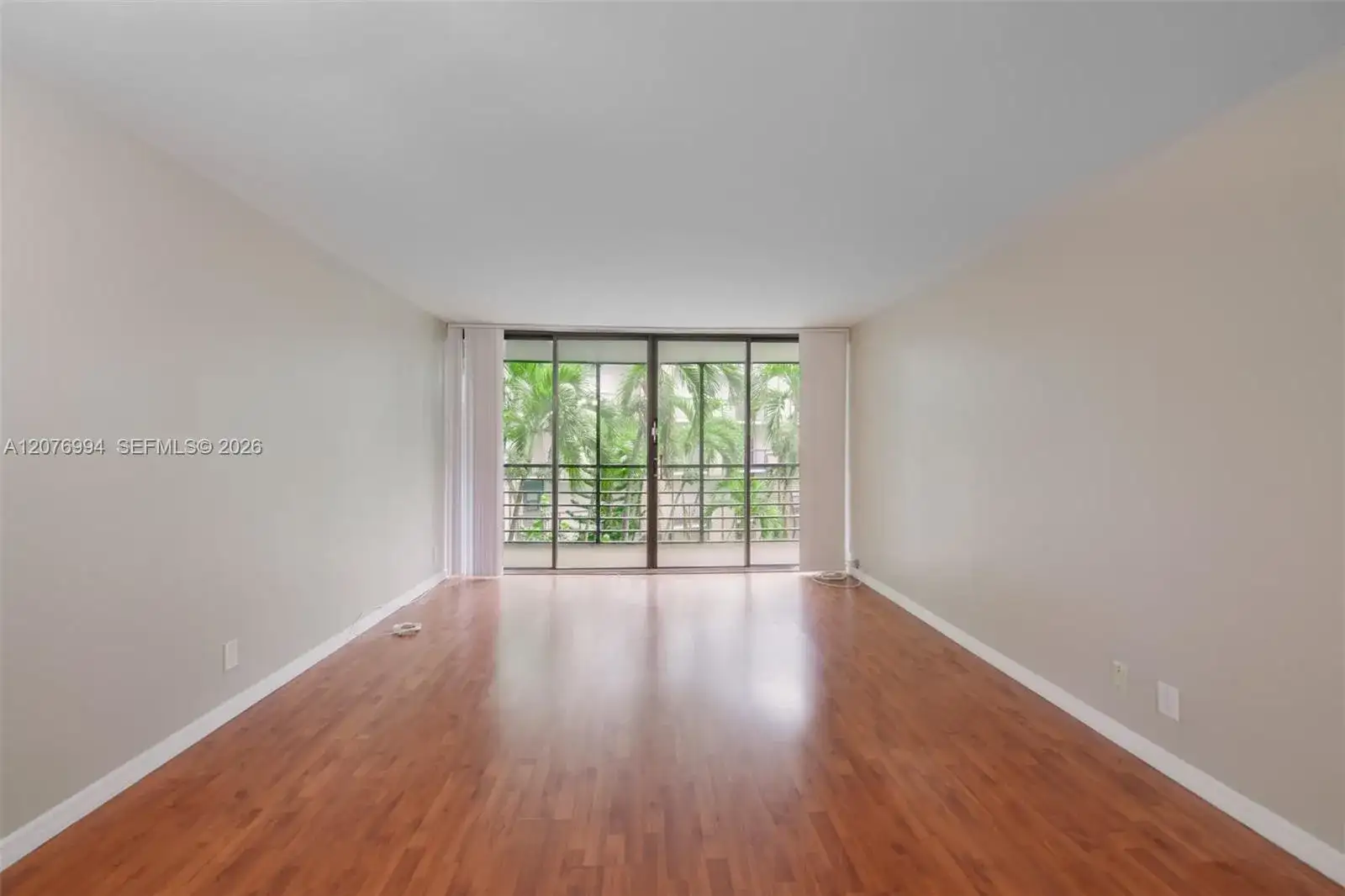 20500 W Country Club Dr # 406, Aventura FL 33180 photo 5