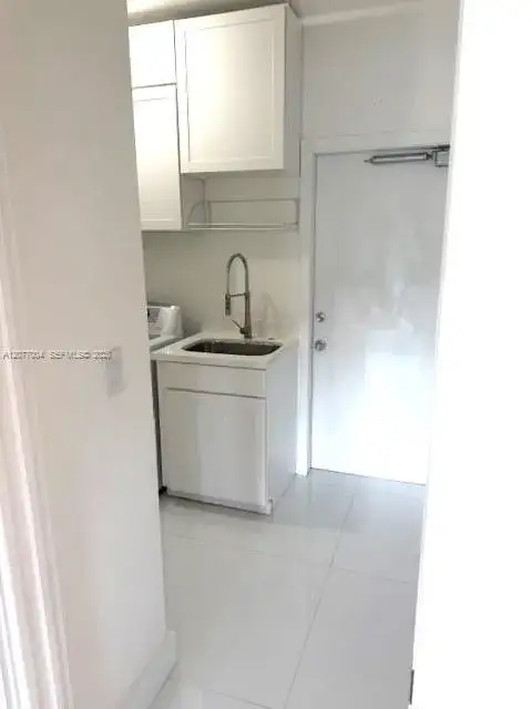 4861 Campo Sano Ct # 0, Coral Gables FL 33146 photo 5