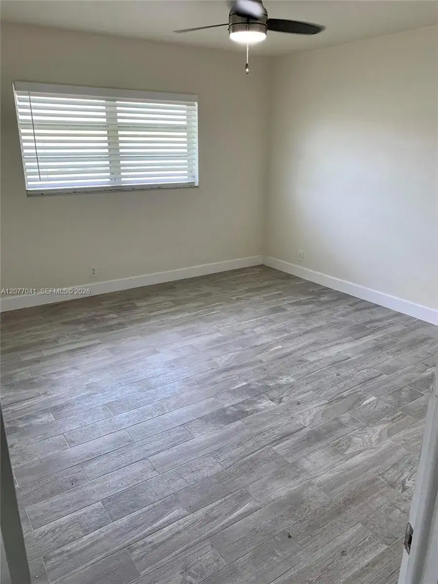2051 NW 81st Ave # 528, Pembroke Pines FL 33024 photo 4