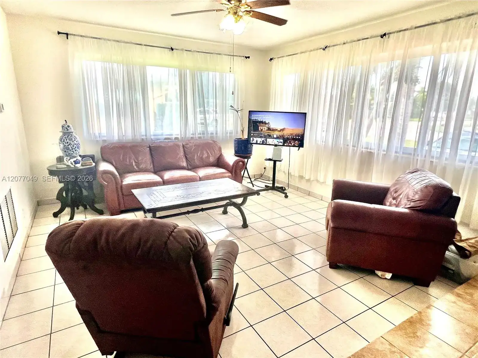 106 N 32nd Ave, Hollywood FL 33021 photo 4