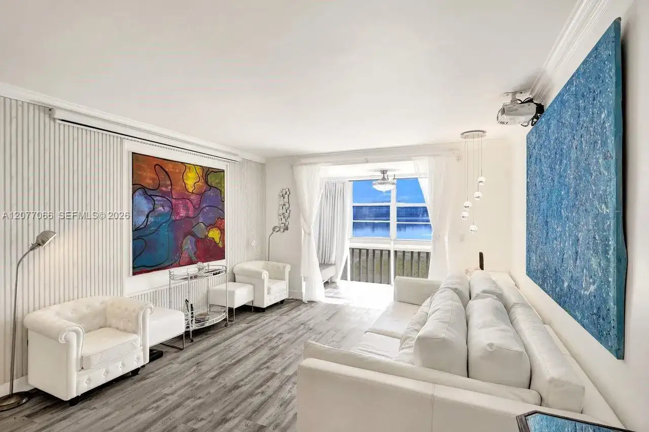 18707 NE 14th Ave # 522, Miami FL 33179 photo 5