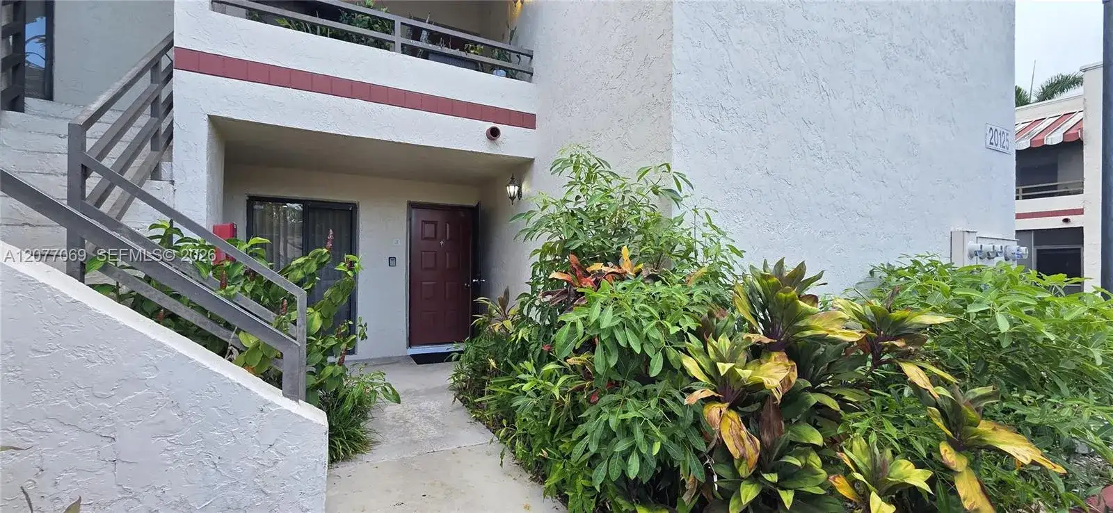 20125 NE 3rd Ct # 3, Miami FL 33179 photo 2