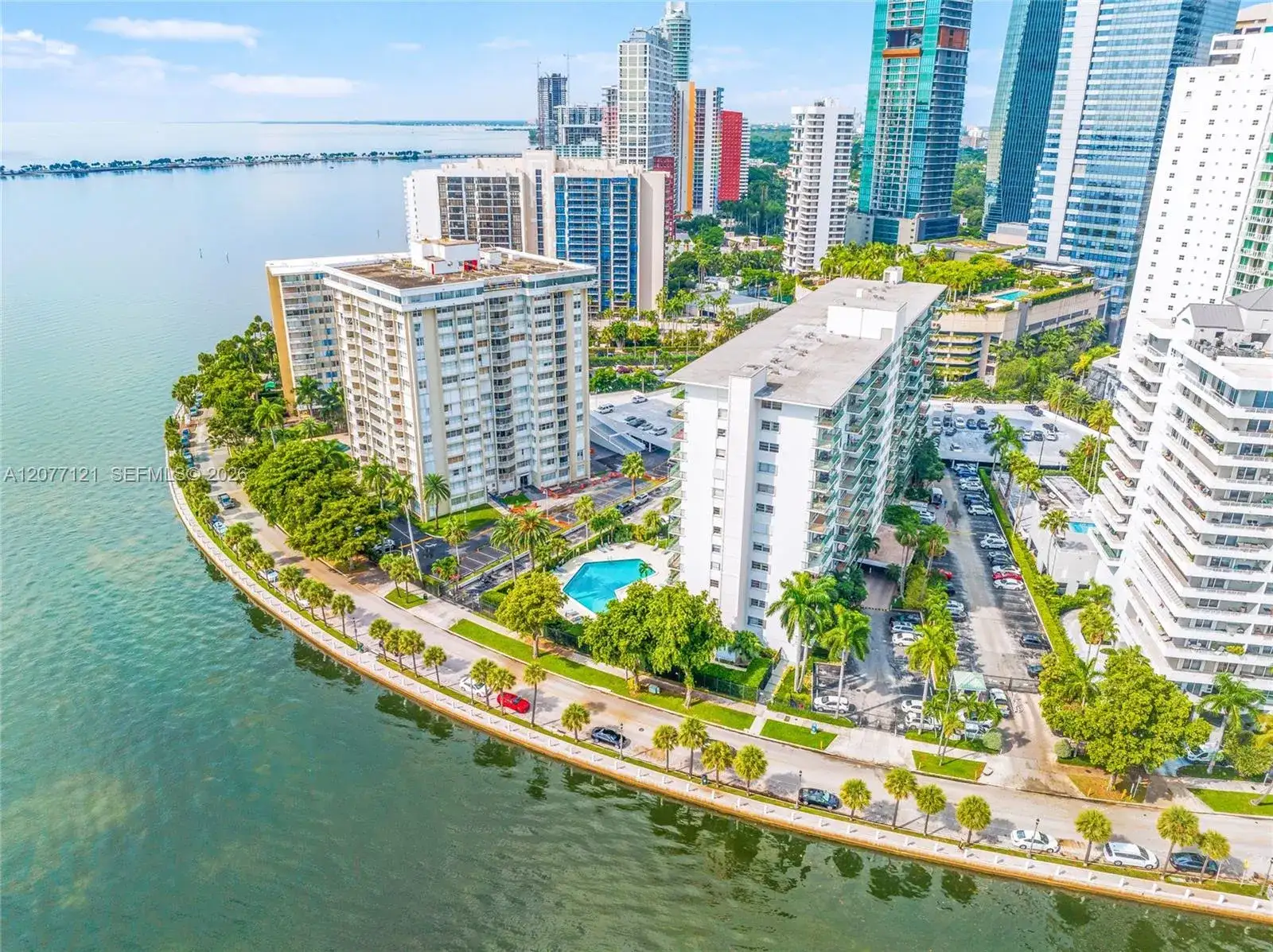 1408 Brickell Bay Dr # 703, Miami FL 33131 photo 2