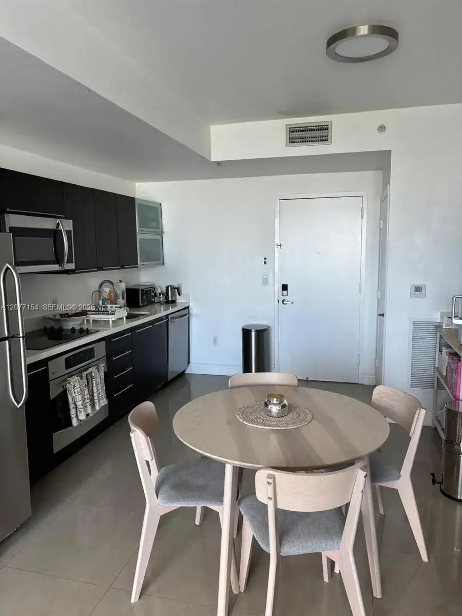 90 SW 3rd St # 1909, Miami FL 33130 photo 3