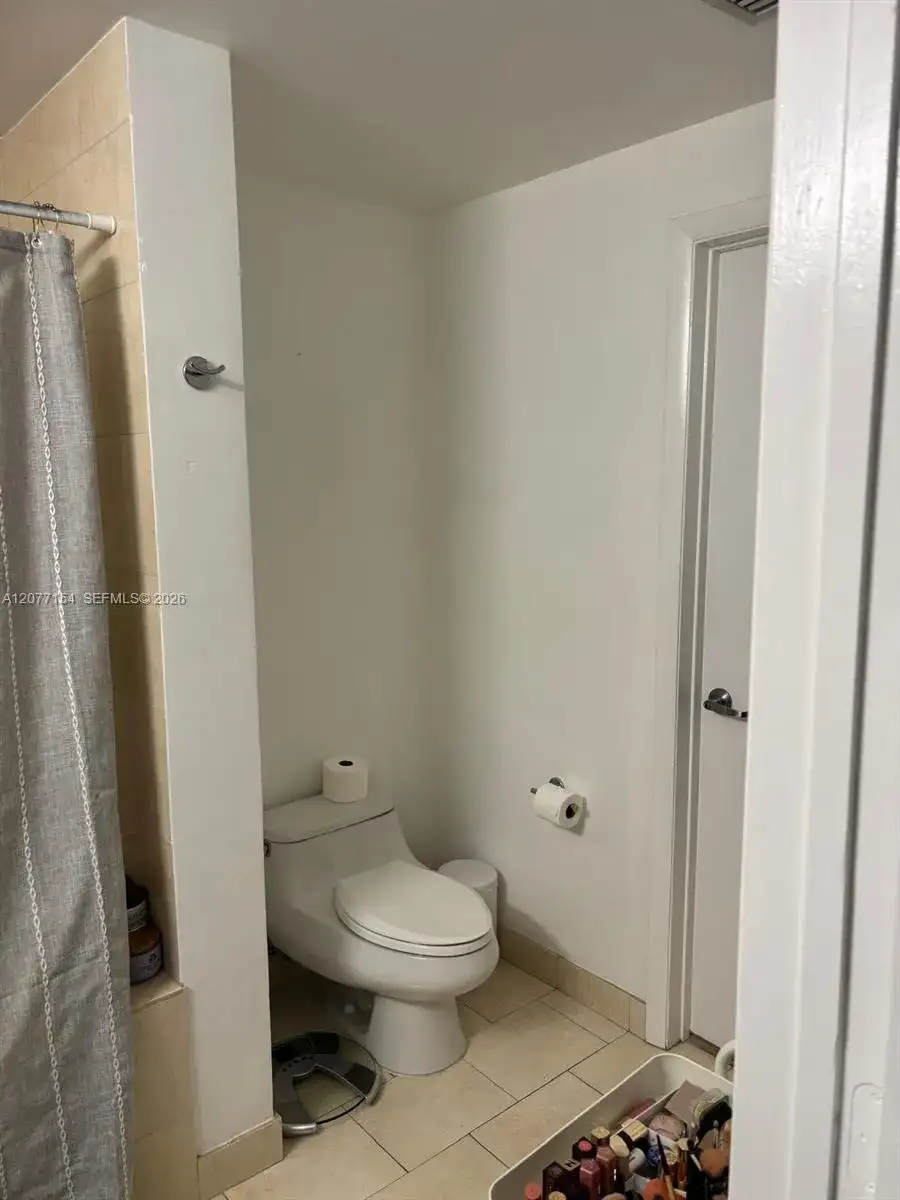 90 SW 3rd St # 1909, Miami FL 33130 photo 5