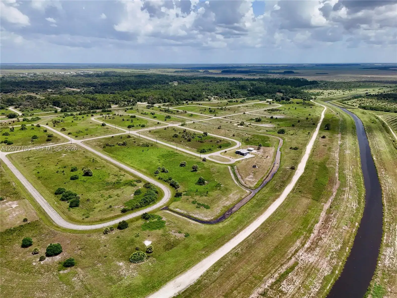 216 LYNBROOK LOOP, La Belle FL 33935 photo 3