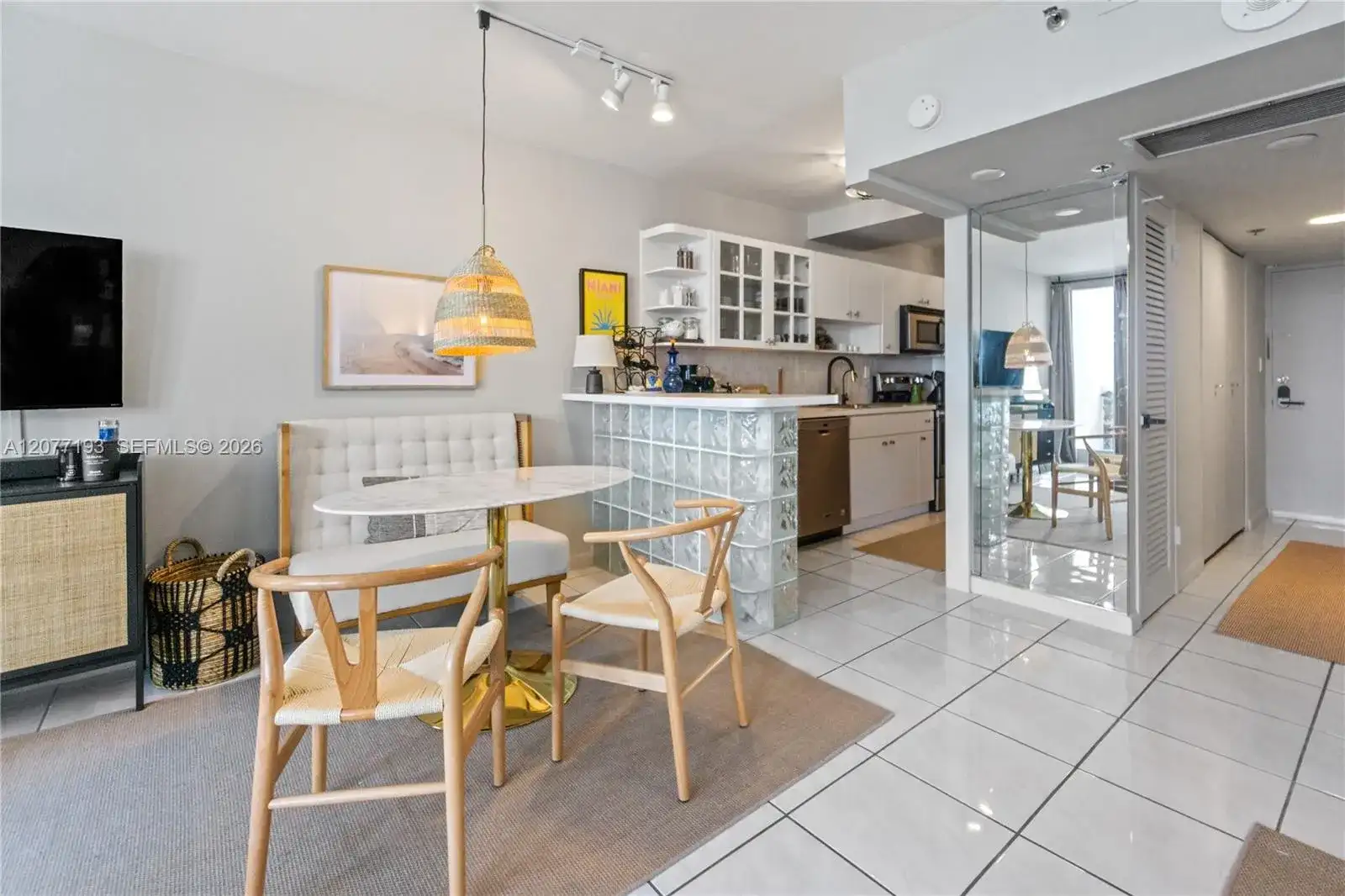 100 Lincoln Rd # 1107, Miami Beach FL 33139 photo 2