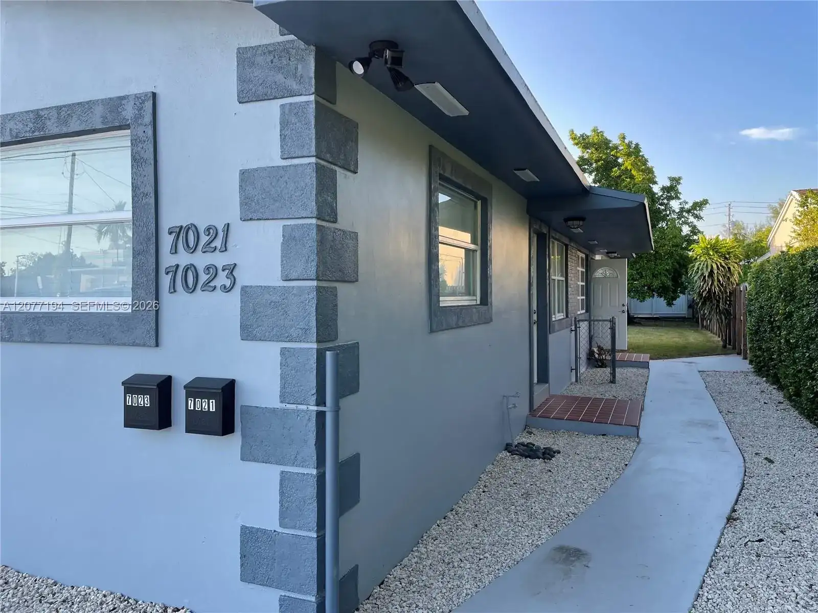 7021 SW 22nd St # 7021, Miami FL 33155 photo 2