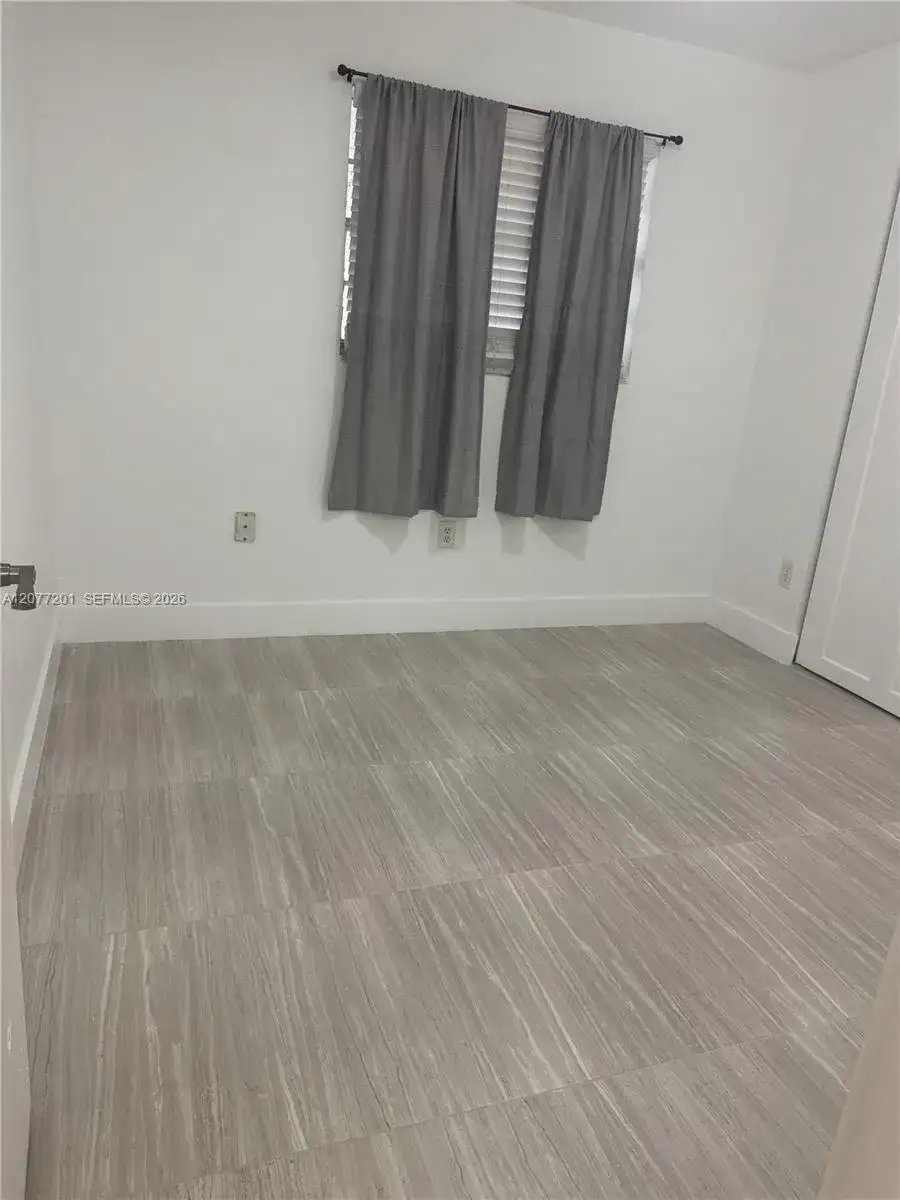 17255 SW 95th Ave # 211, Palmetto Bay FL 33157 photo 5