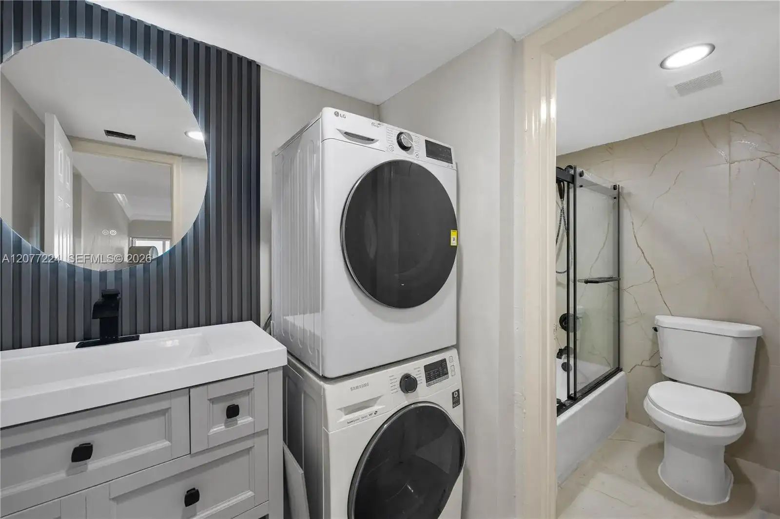 3301 Spanish Moss Ter # 803, Lauderhill FL 33319 photo 2