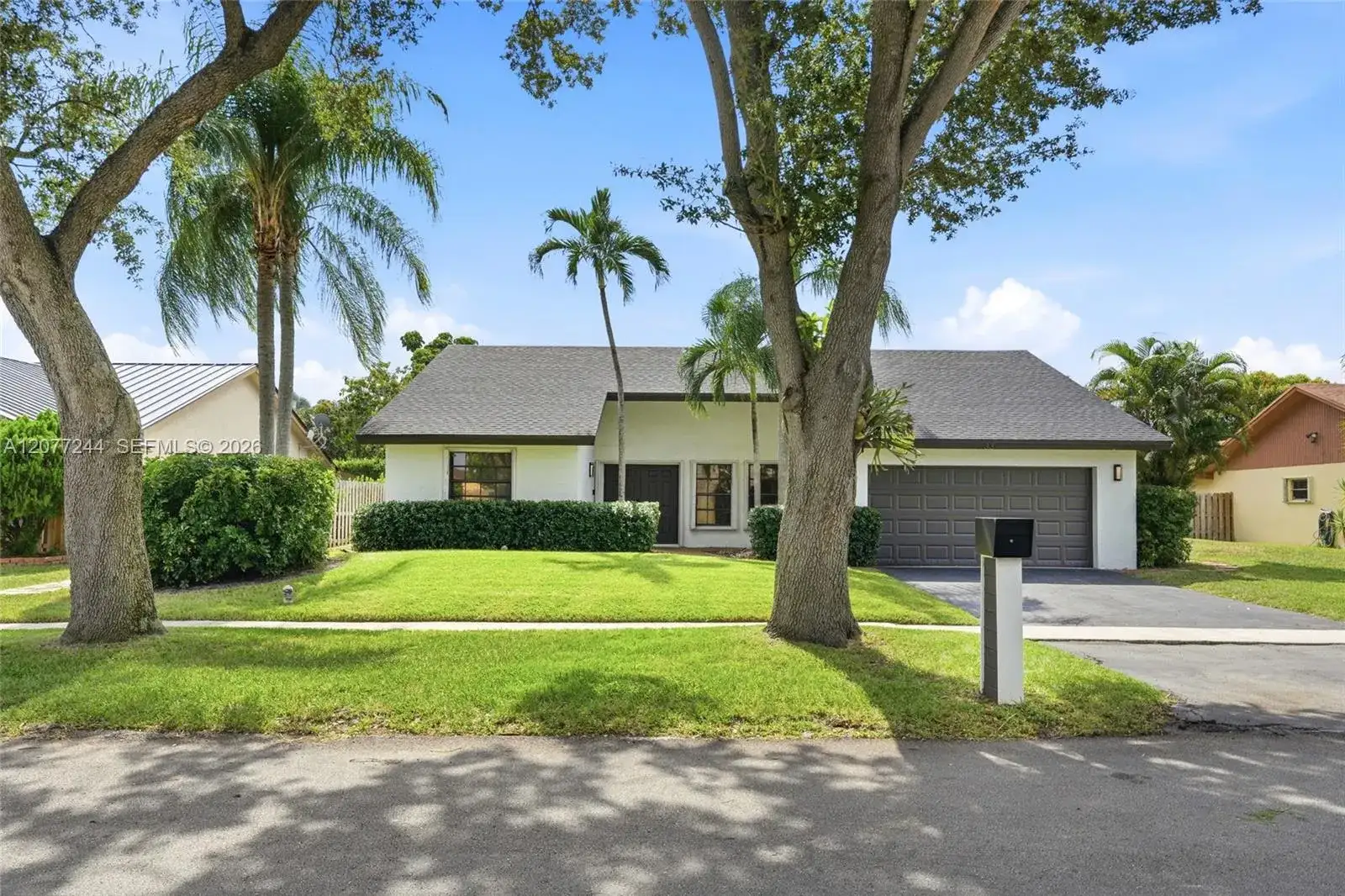 3309 NW 94th Ave, Sunrise FL 33351 photo 4
