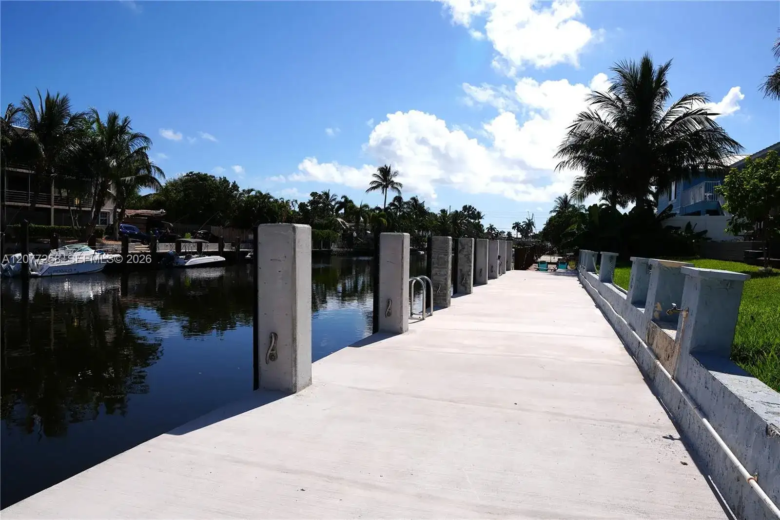 2119 NE 44th St, Lighthouse Point FL 33064 photo 4