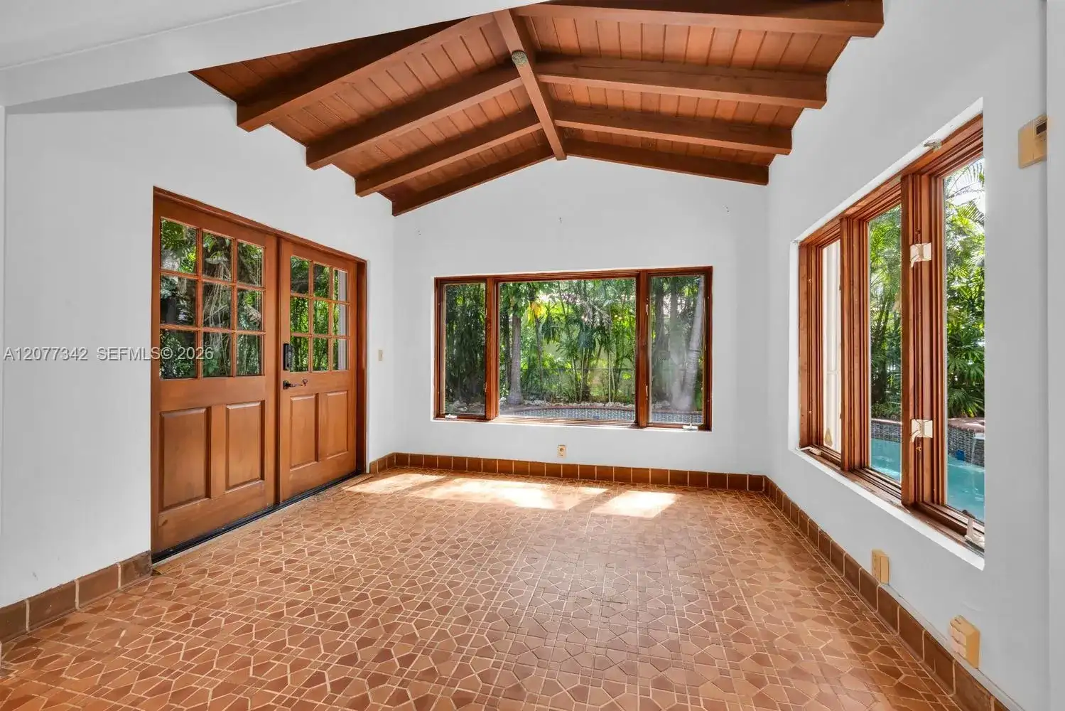 5111 Maggiore St, Coral Gables FL 33146 photo 4
