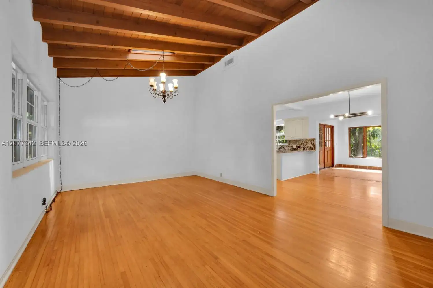 5111 Maggiore St, Coral Gables FL 33146 photo 5