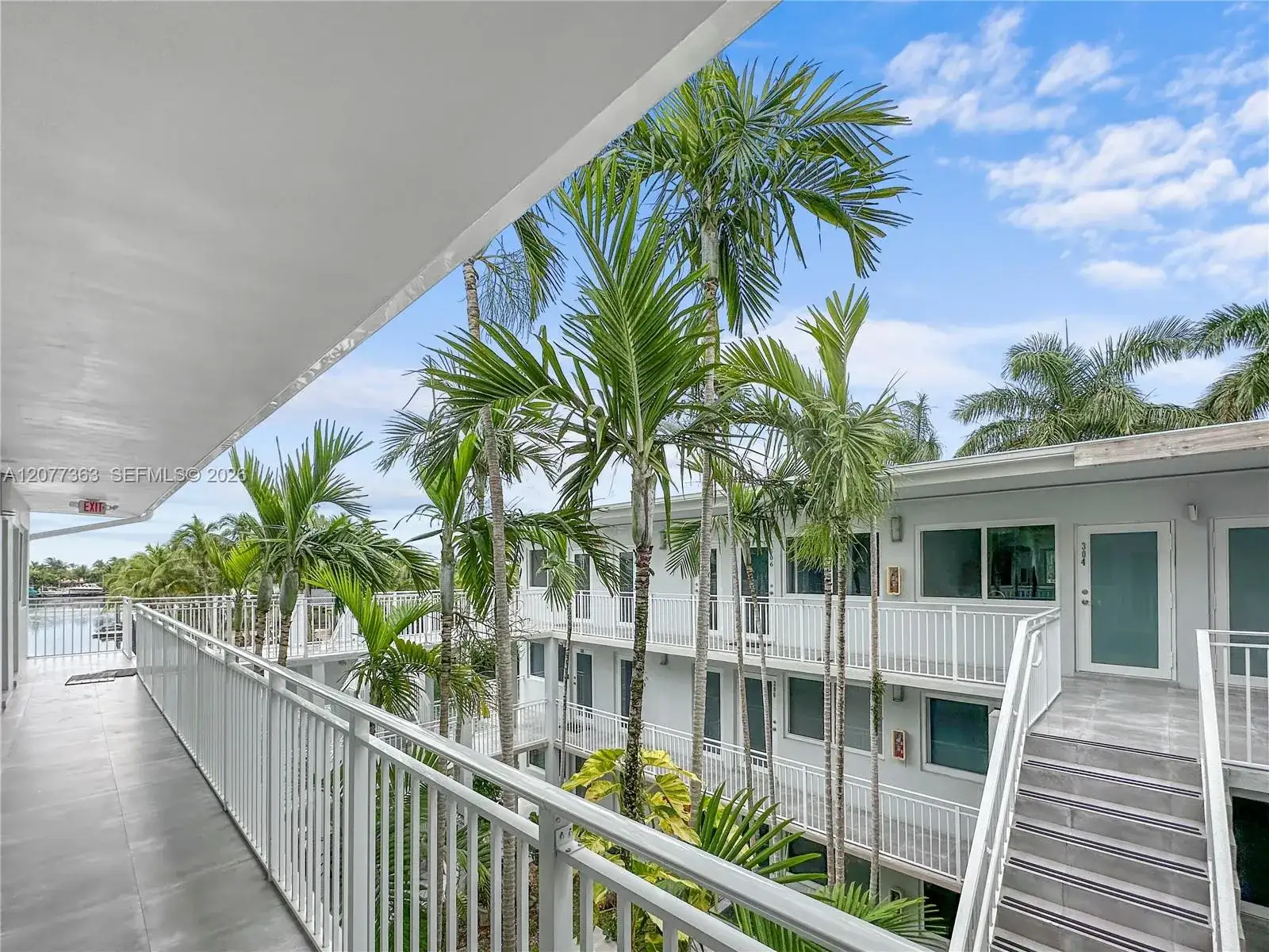 2430 NE 135th St # 103, North Miami FL 33181 photo 5