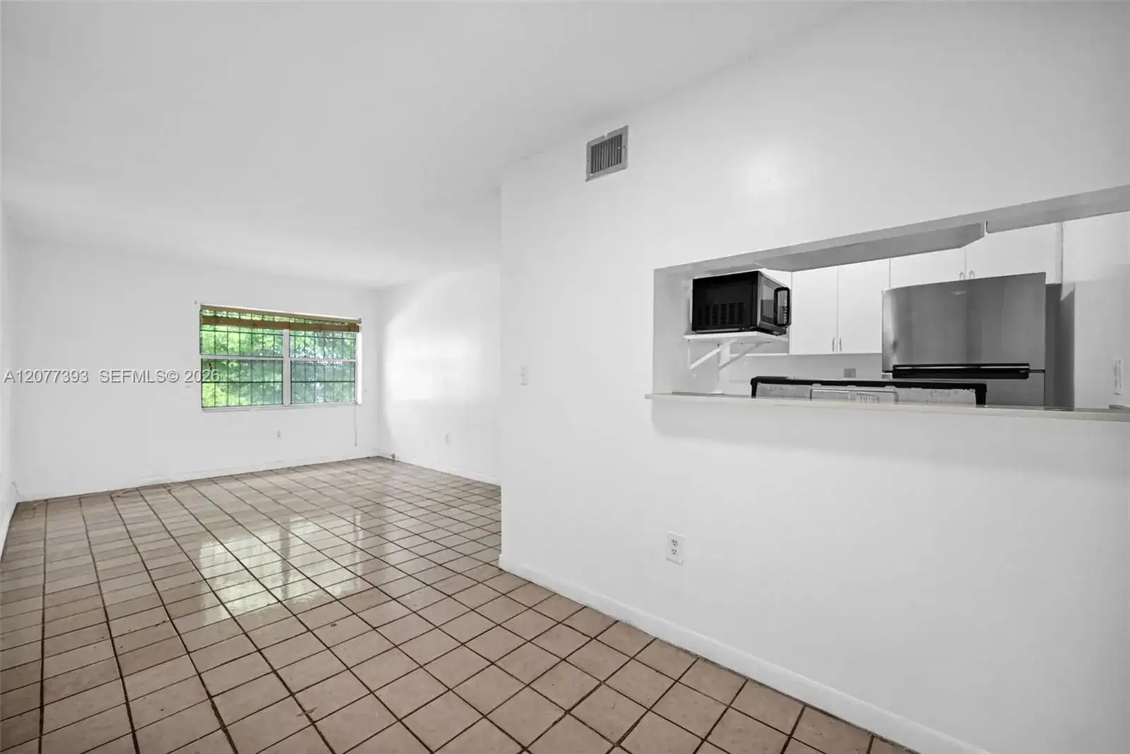 220 NW 107th Ave # 204, Miami FL 33172 photo 2