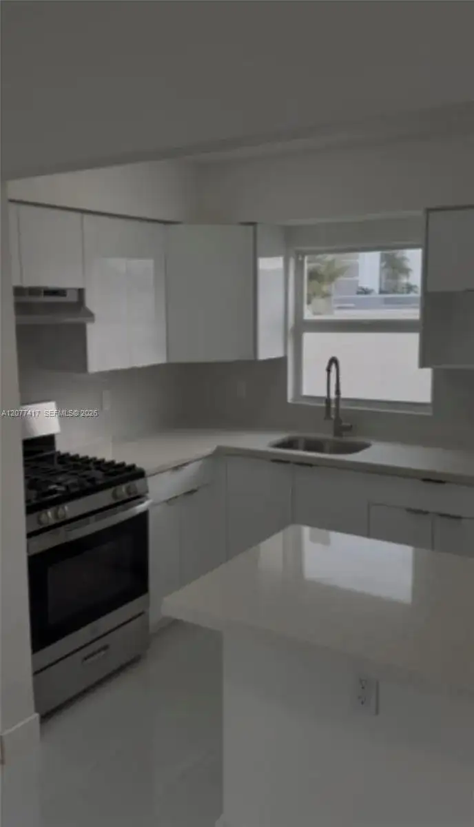 1943 71st St # 1, Miami Beach FL 33141 photo 3