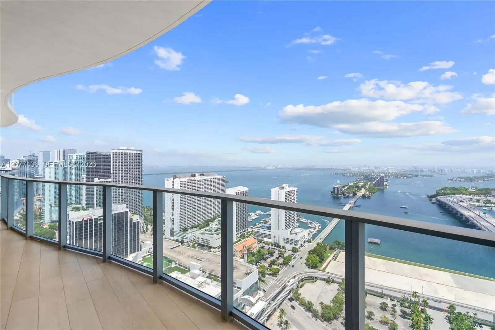 1400 Biscayne Blvd # 4203, Miami FL 33132 photo 2