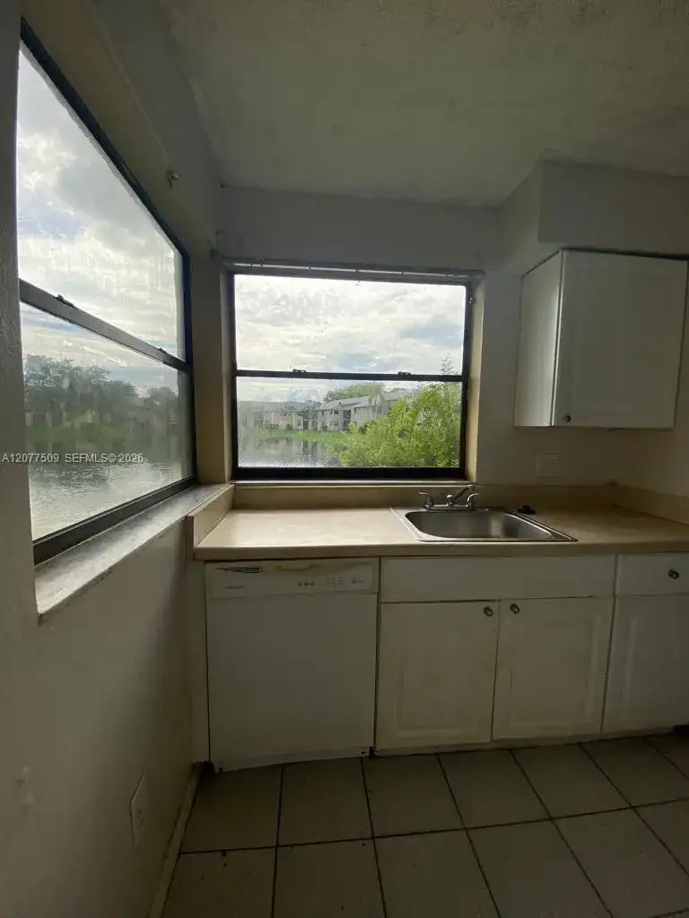 820 N Franklin Ave # 820J, Homestead FL 33034 photo 3