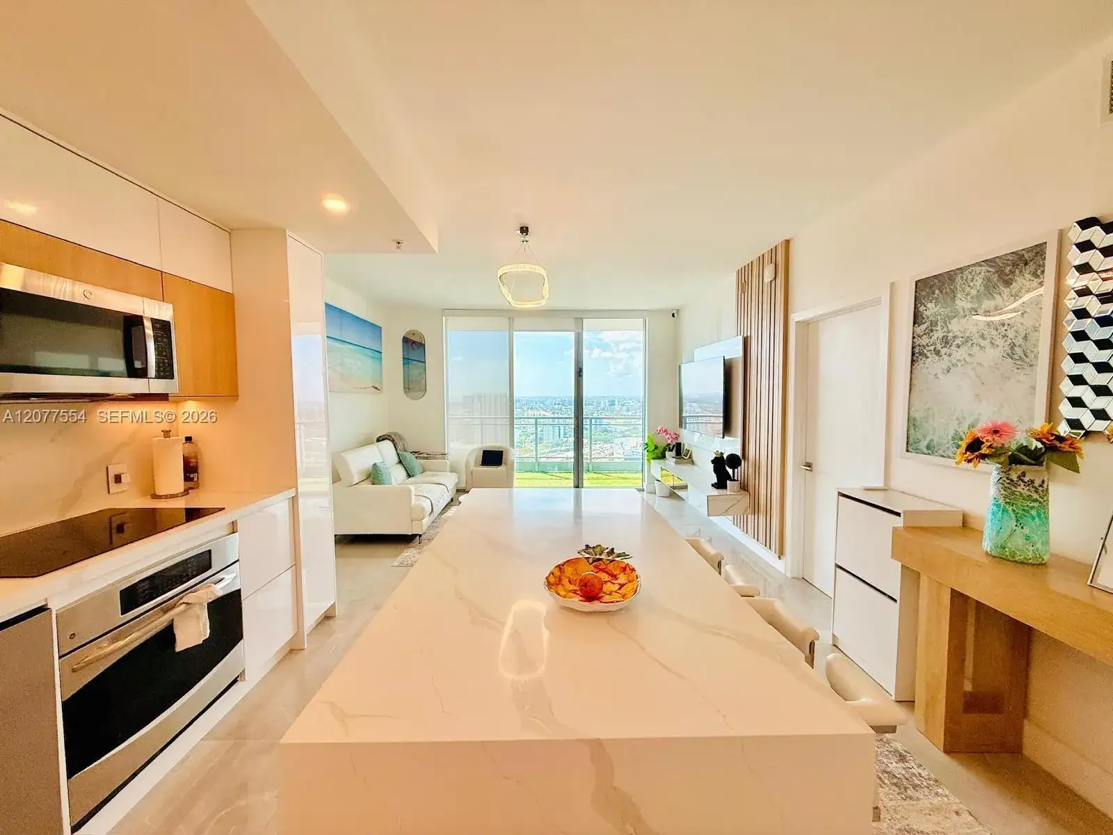 90 SW 3rd St # 3306, Miami FL 33130 photo 4