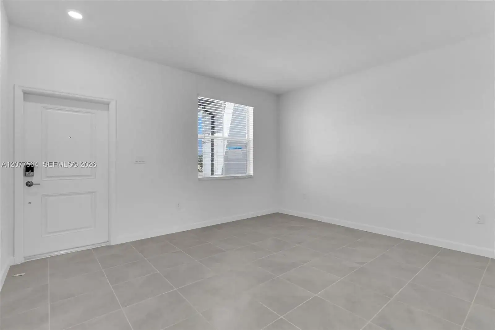 2660 SE 28th St, Homestead FL 33035 photo 4