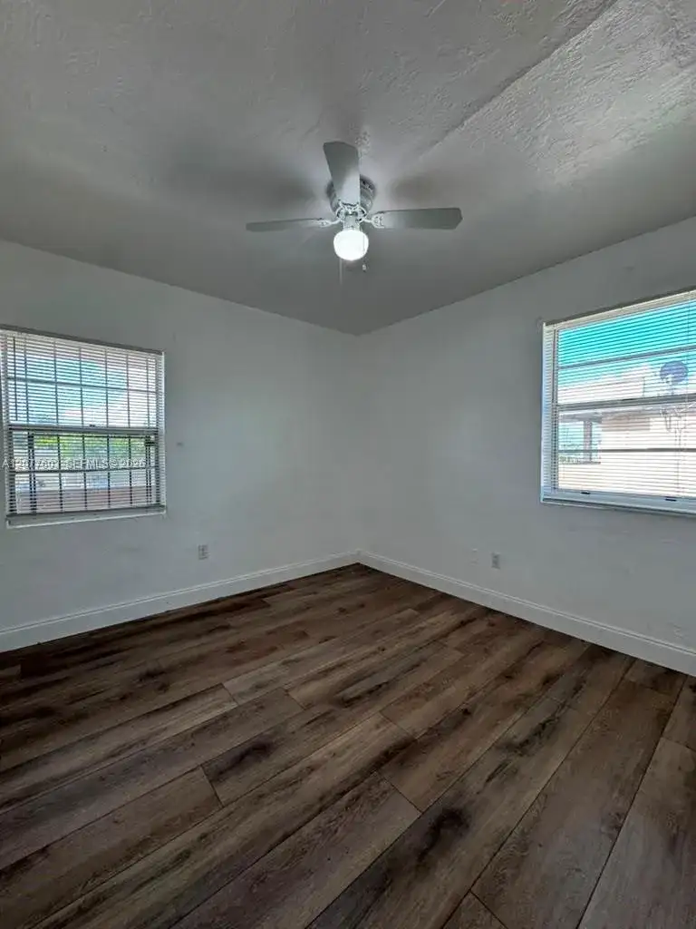 3227 NW 48th St # 3227, Miami FL 33142 photo 3