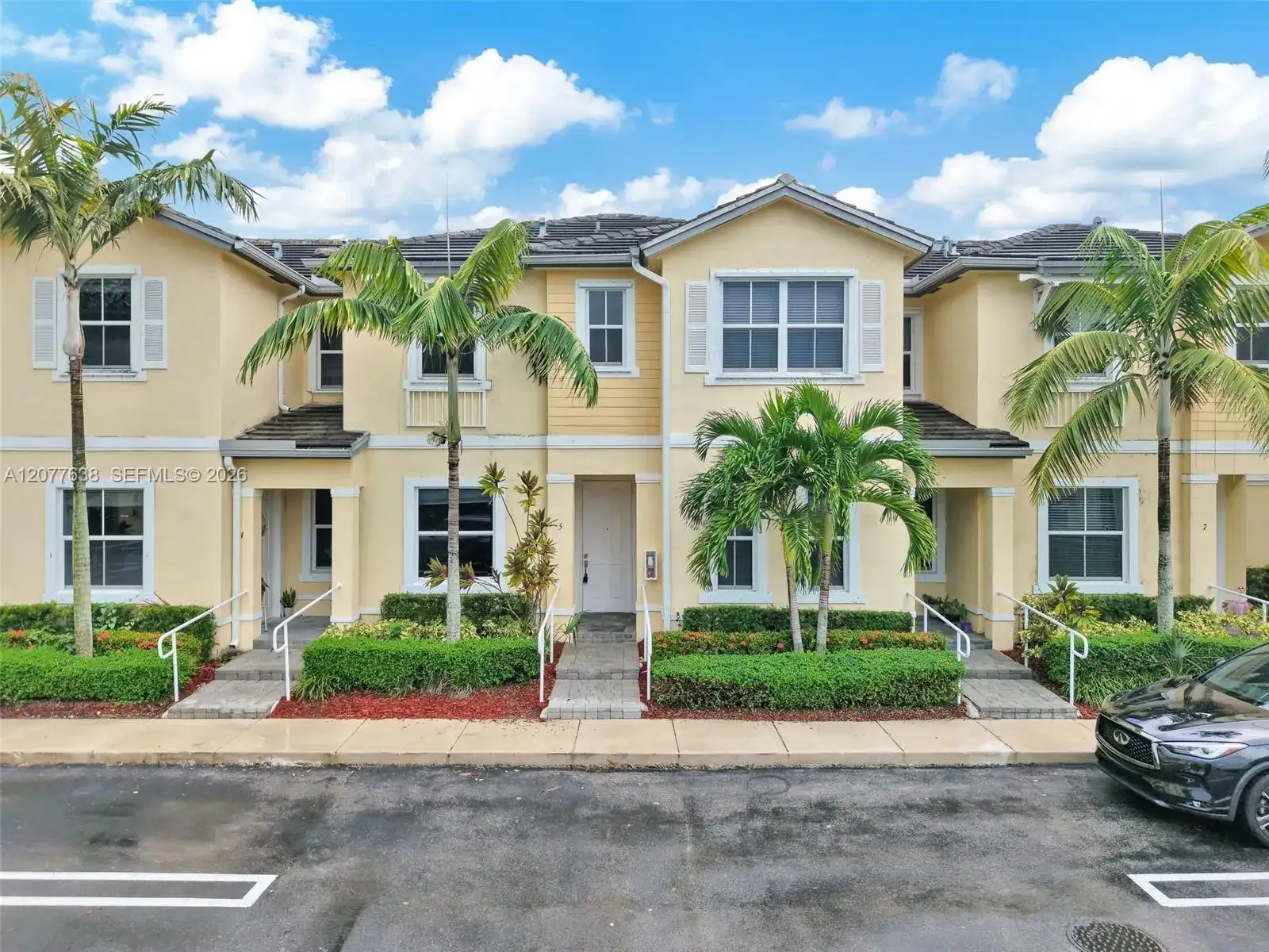 134 SE 28th Ter # 5, Homestead FL 33033 photo 2