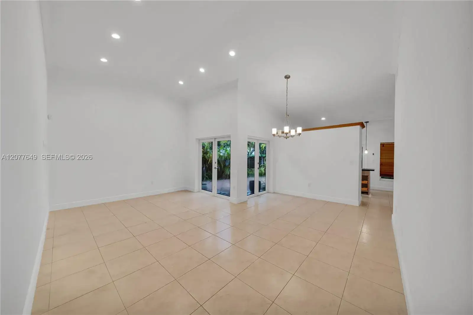 6352 SW 112th Pl, Miami FL 33173 photo 4