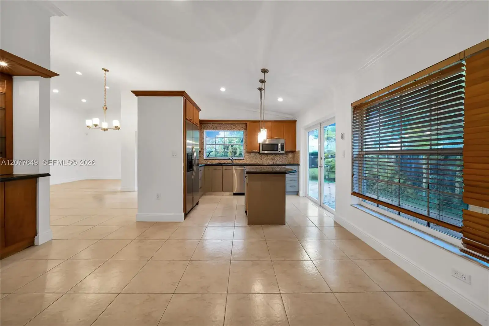 6352 SW 112th Pl, Miami FL 33173 photo 5