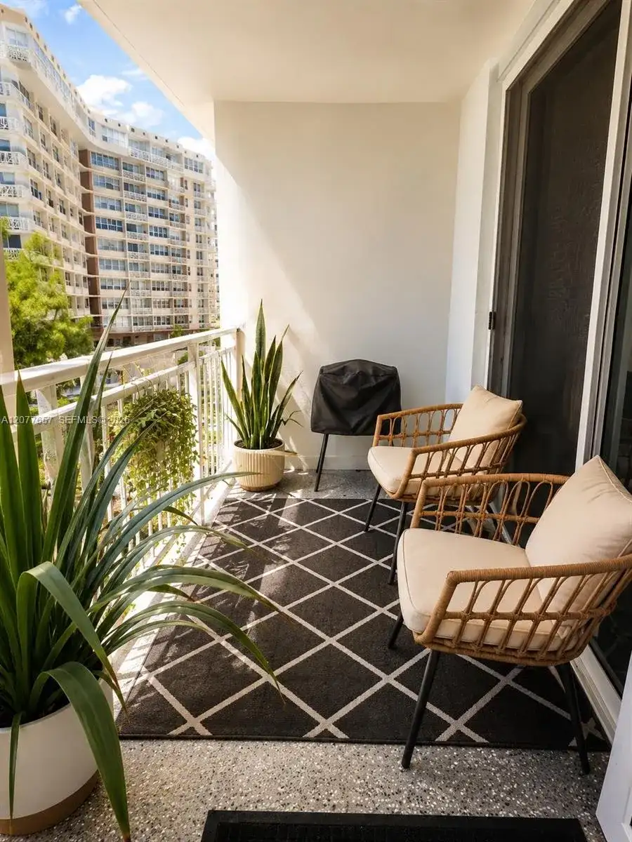 1801 S Ocean Dr # 340, Hallandale Beach FL 33009 photo 3
